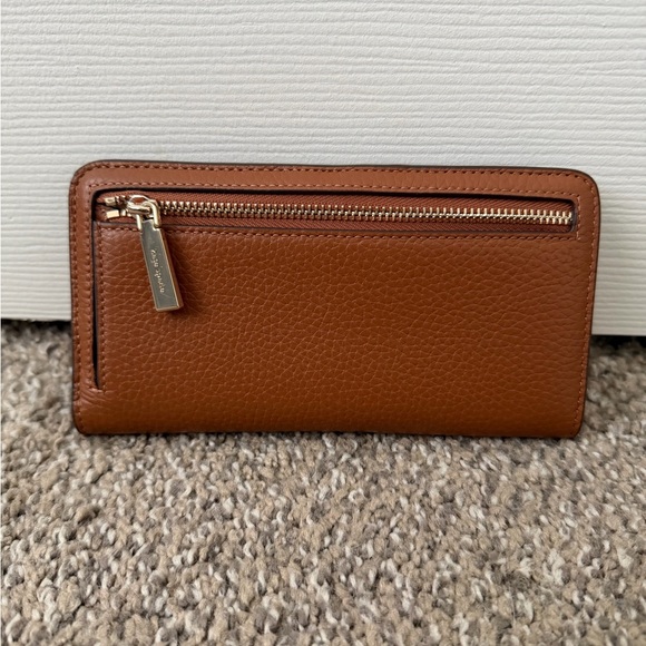 Kate Spade wallet - Picture 2 of 7